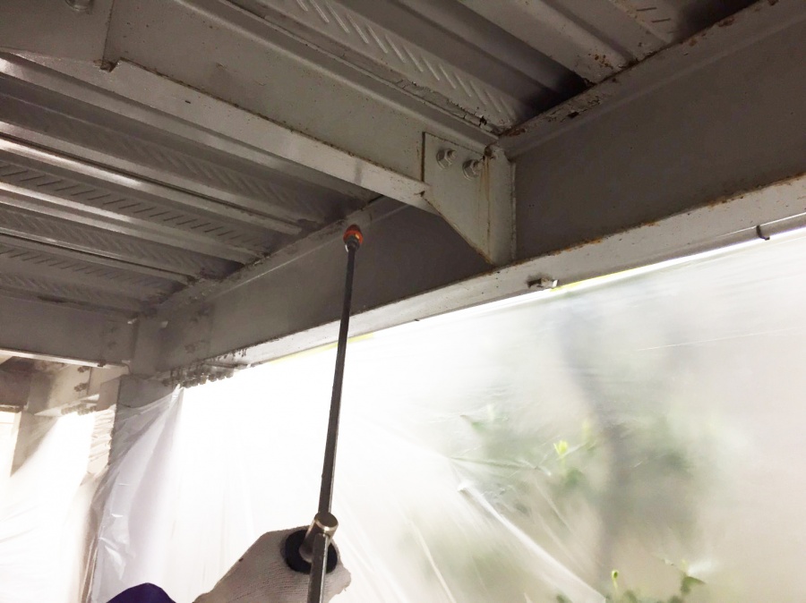 岸和田市春木の鉄部を高圧洗浄