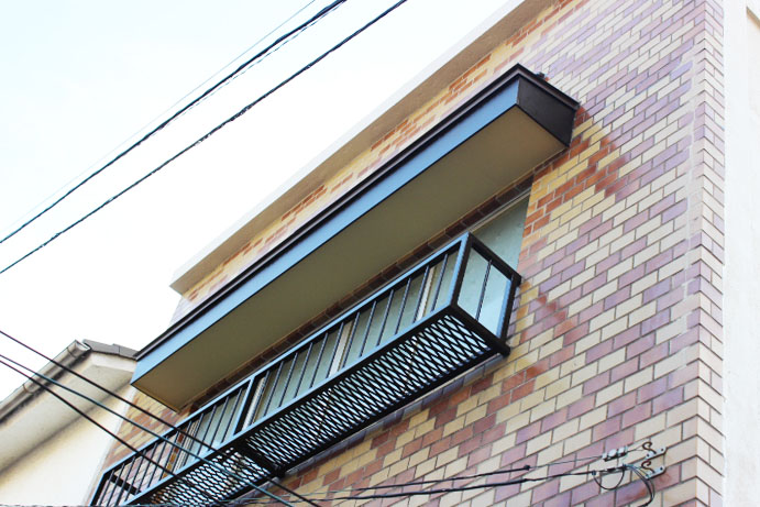 岸和田市の窓の手すり塗装完了