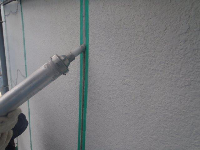 泉南郡岬町の誘発目地にシーリング充填