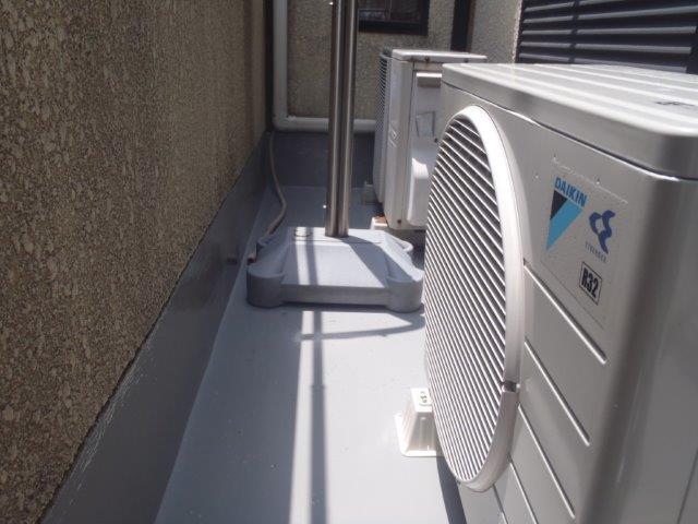 泉佐野市上瓦屋のバルコニーウレタン樹脂塗膜防水完了