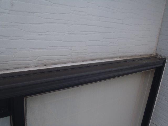 岸和田市三田町のサッシ回りのシーリングも劣化