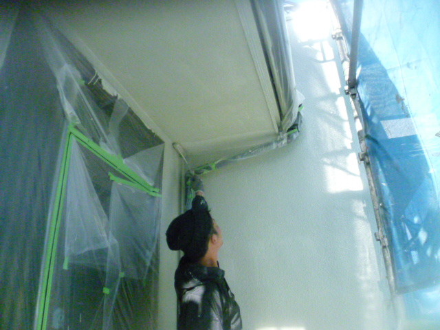 泉南郡岬町の外壁塗装上塗り