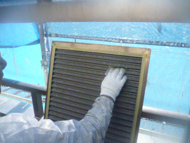 泉南郡岬町の雨戸ケレン中