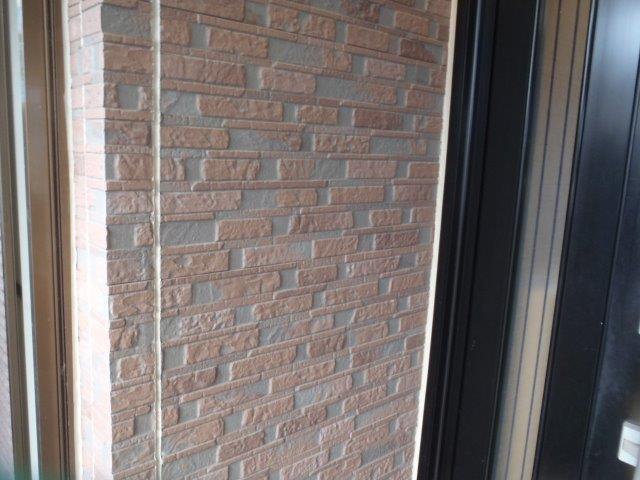 岸和田市の玄関回りのシーリング打ち替え完了