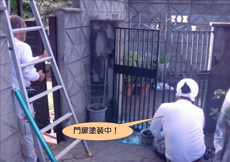 泉北郡忠岡町で門扉塗装