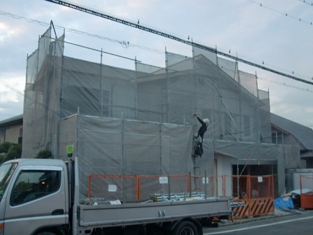 岸和田市上松町の外壁塗装で防水処理の工程