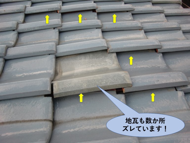 岸和田市の地瓦も波打っています