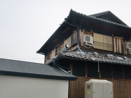 岸和田市東大路町の和瓦の屋根葺き替え工事 8日目