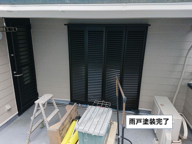 貝塚市の雨戸塗装完了