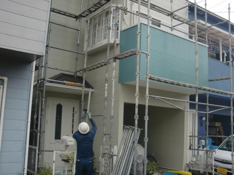 岸和田市のベランダをアクセントにしました