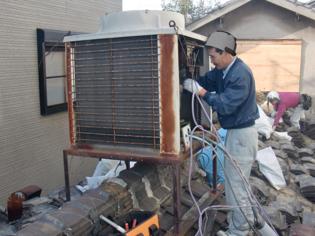 泉北郡忠岡町のクーリングタワー撤去