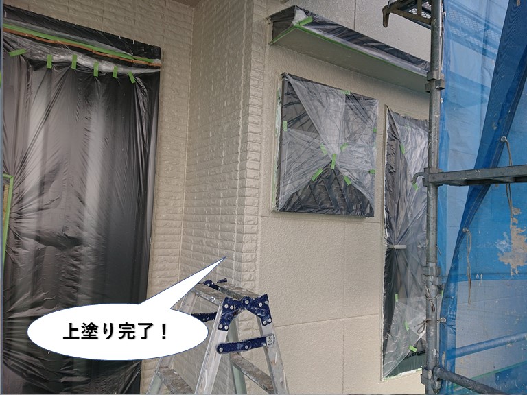 岸和田市の外壁の上塗り完了