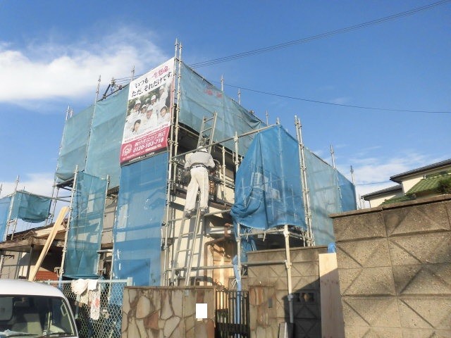 泉北郡忠岡町で耐震工事中