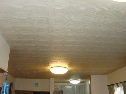 岸和田市真上町の外壁塗装と屋根塗装で同時に内装