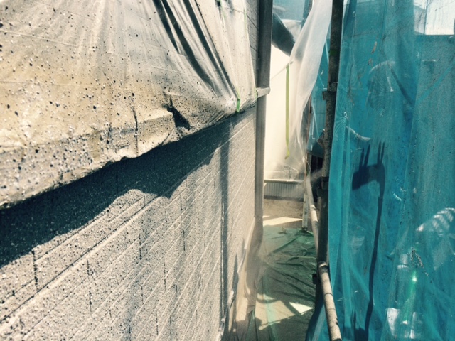 岸和田市西之内町の外壁アーバントーン