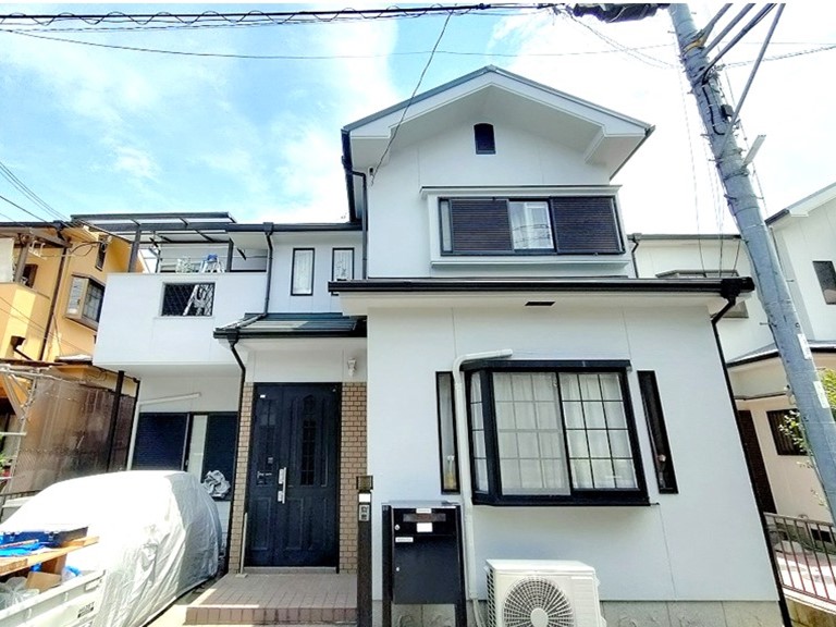 和泉市木造2階建て外壁塗装後