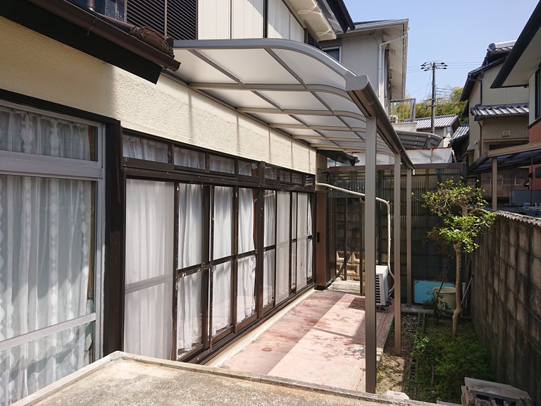 岸和田市で設置したアルミテラス