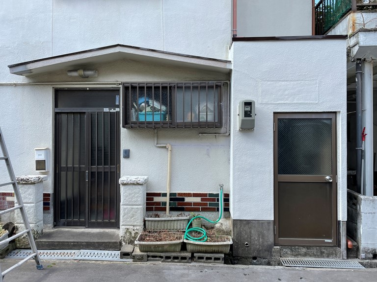 岸和田市の増築部の塗装完了