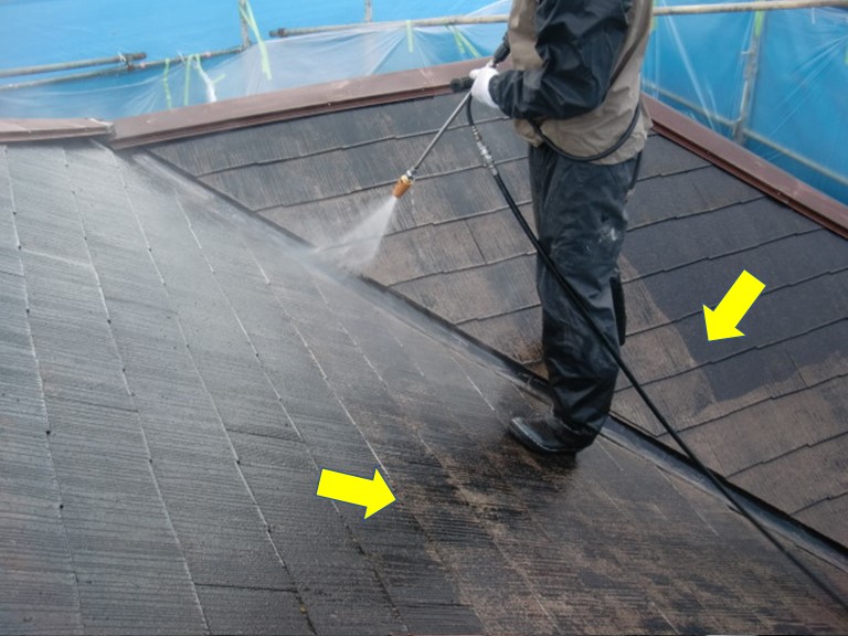 岸和田市の屋根の高圧洗浄