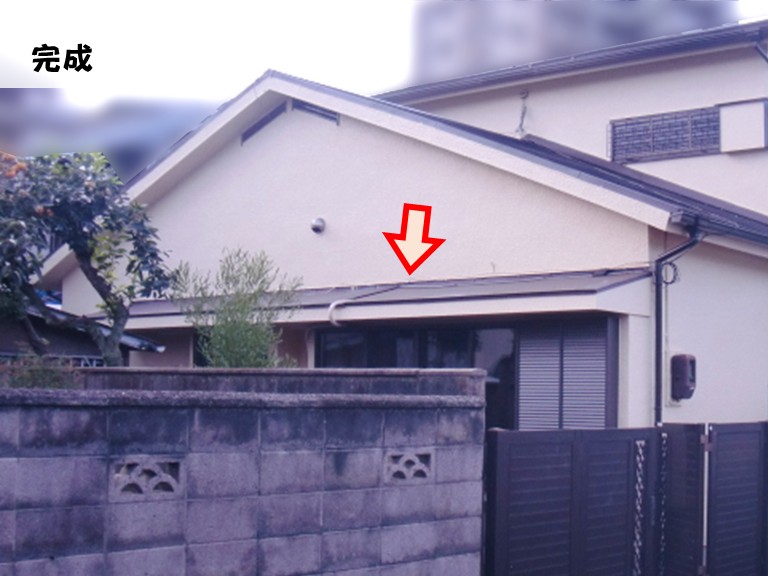 忠岡町 庇カバー工法完成