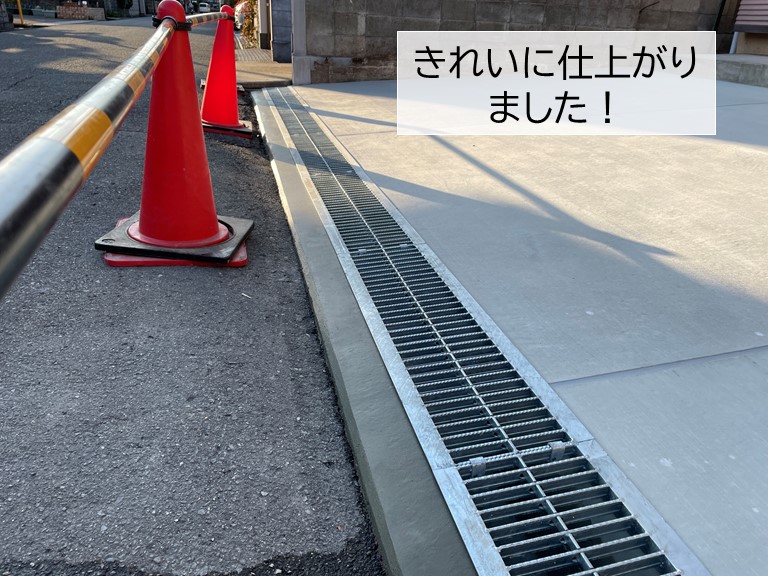 貝塚市でグレーチングを設置