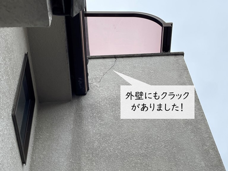 貝塚市の外壁のクラック