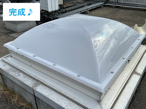 天窓工事　天窓カバーでポリカへ交換♪