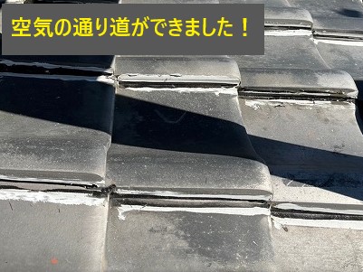 間違った施工のラバーロックは雨漏りを引き起こす可能性が…