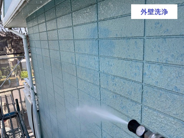 外壁塗装の必要性　雨漏りゼロでも建物を守るために必要なんです！