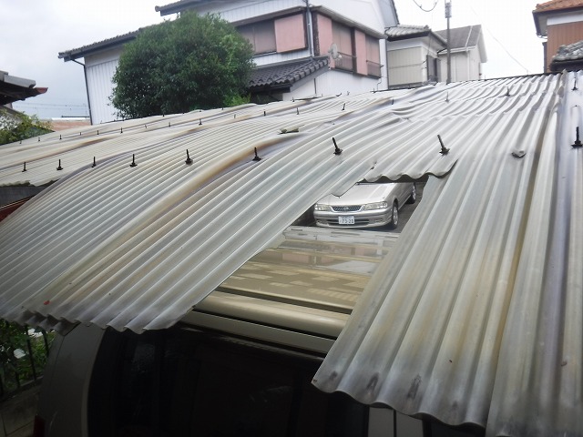 カーポート破損