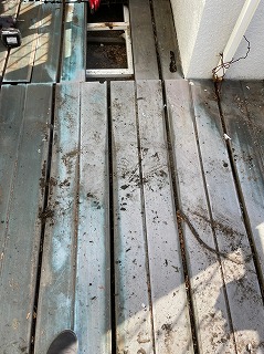 ベランダデッキ材　現状