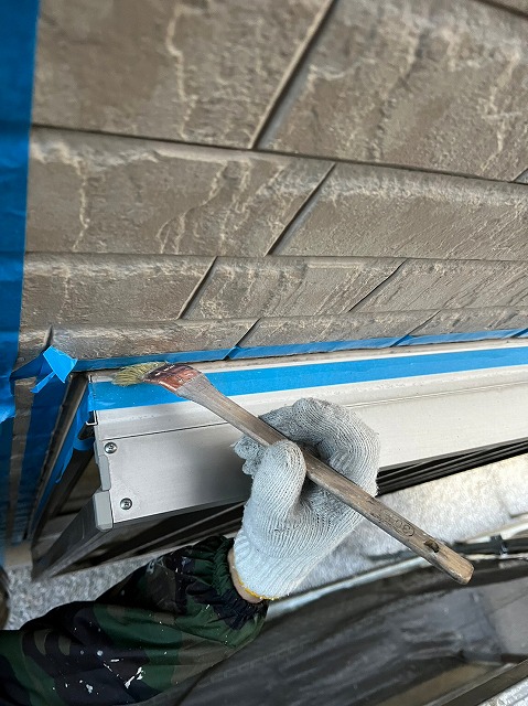 プライマー塗布　サッシ廻り