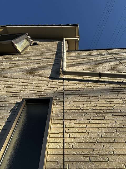 縦目地コーキング切れ