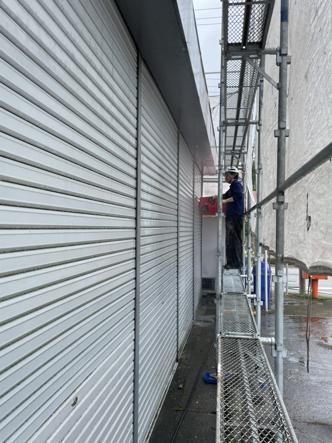 シャッター洗浄