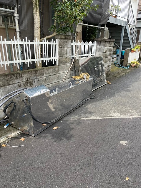 ソーラー温水器撤去