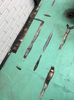 防水シート浮き撤去