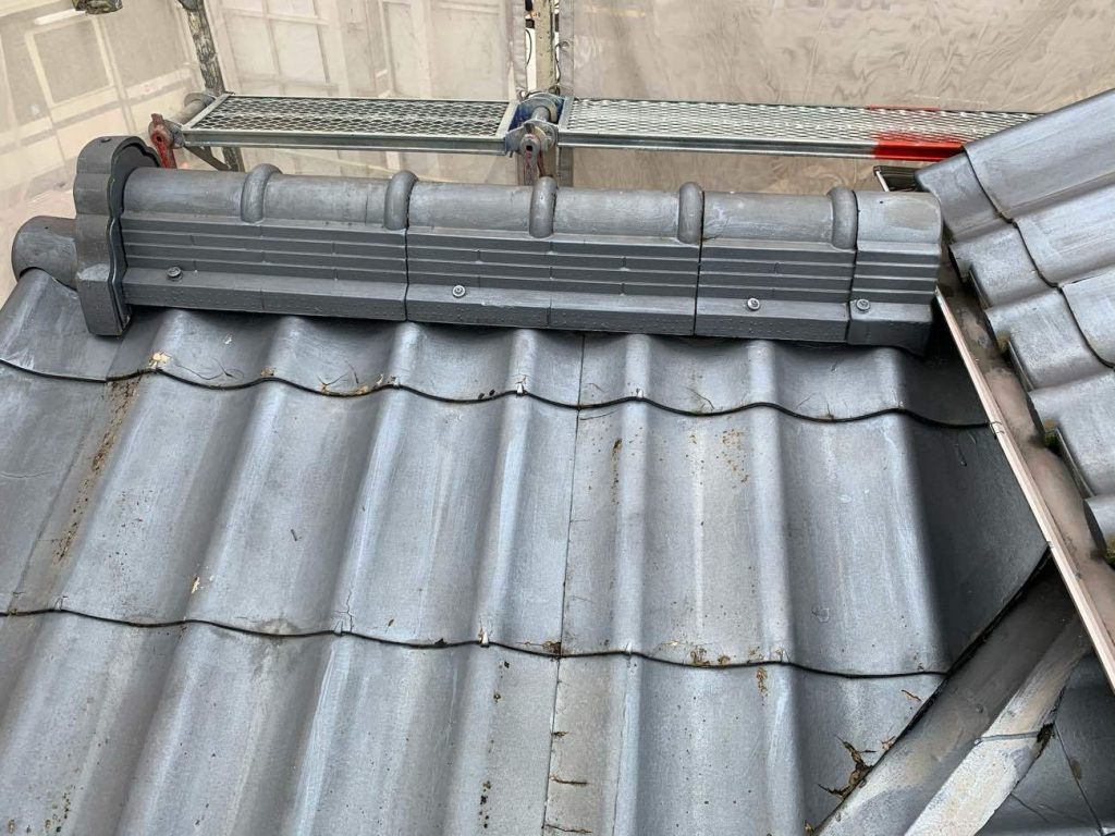 棟まわり解体前の屋根