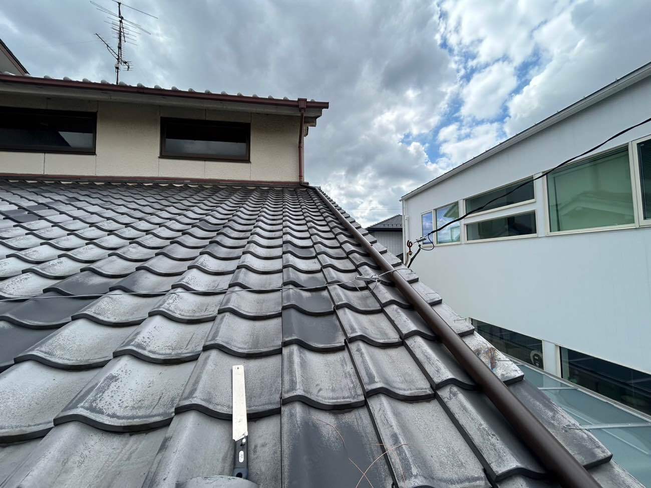 屋根上の這樋の修繕工事　施工後