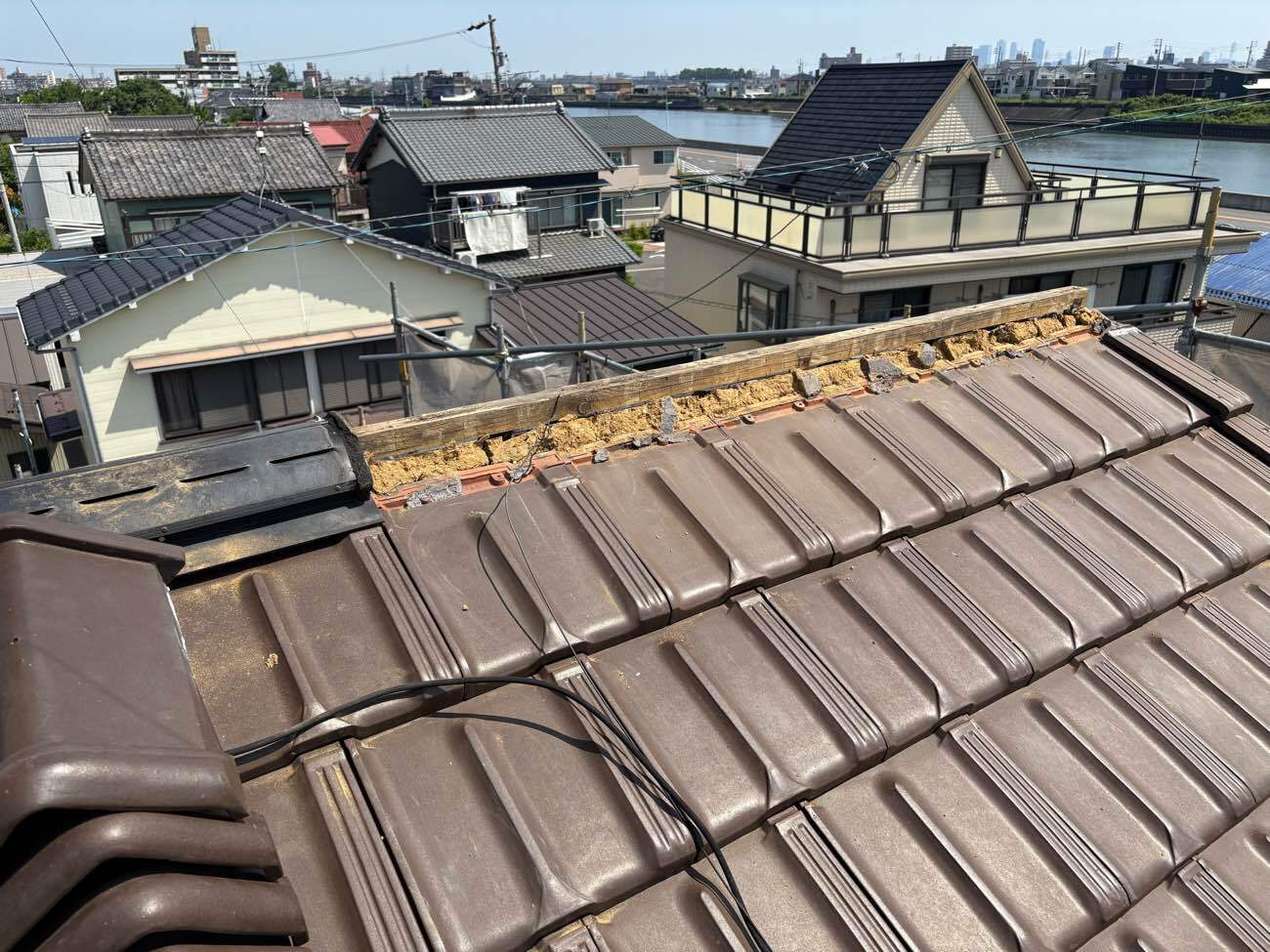 棟取り直し工事 既設漆喰棟木撤去