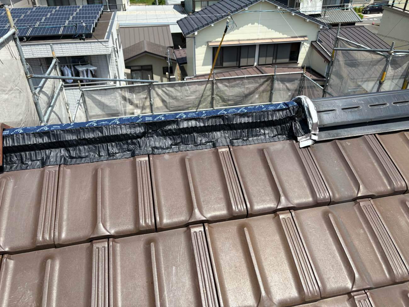 棟取り直し工事 ハイロール取付