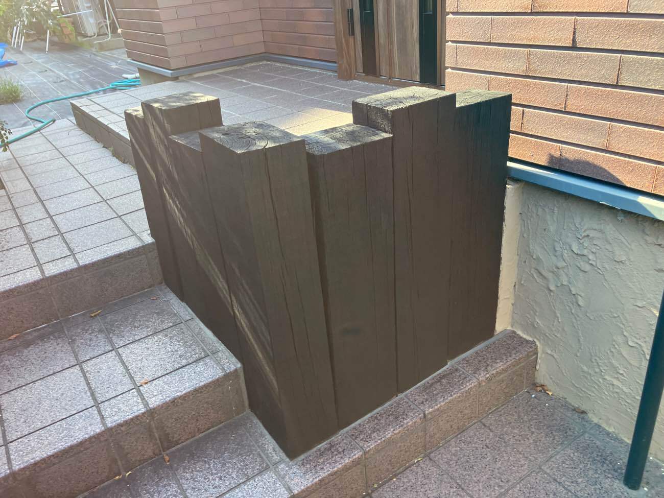 枕木塗装工事　施工後の状態