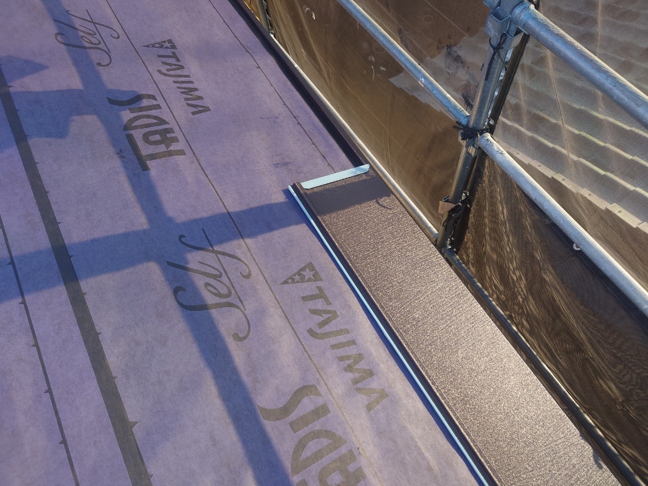 立ち上がり部分の板金処理