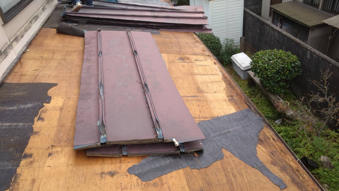 屋根葺き替え 既設解体