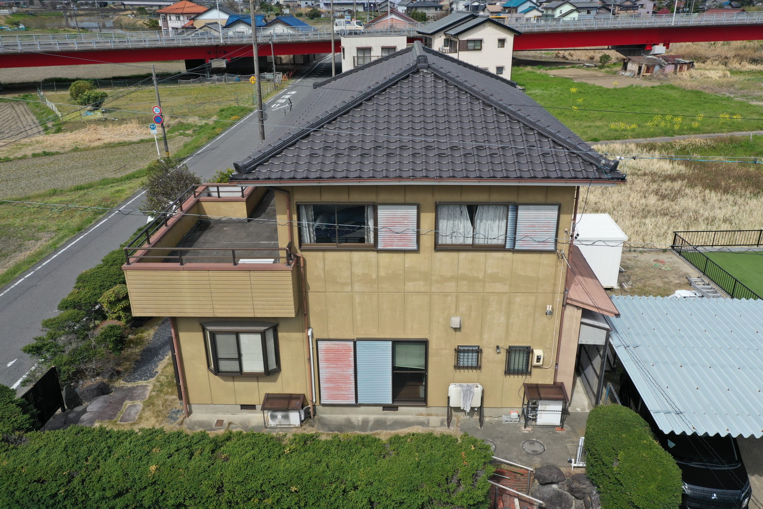 屋根外壁工事　ビフォーアフター