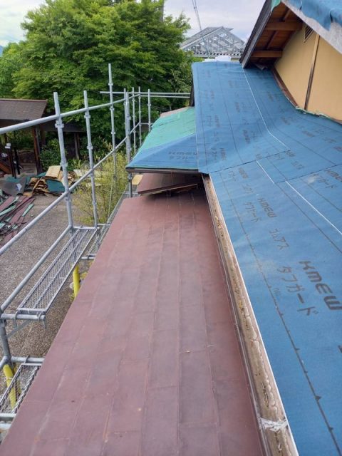 金属屋根