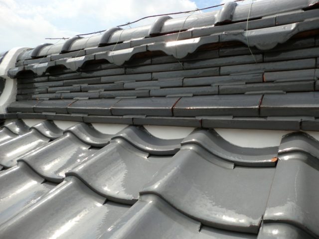 屋根漆喰工事写真