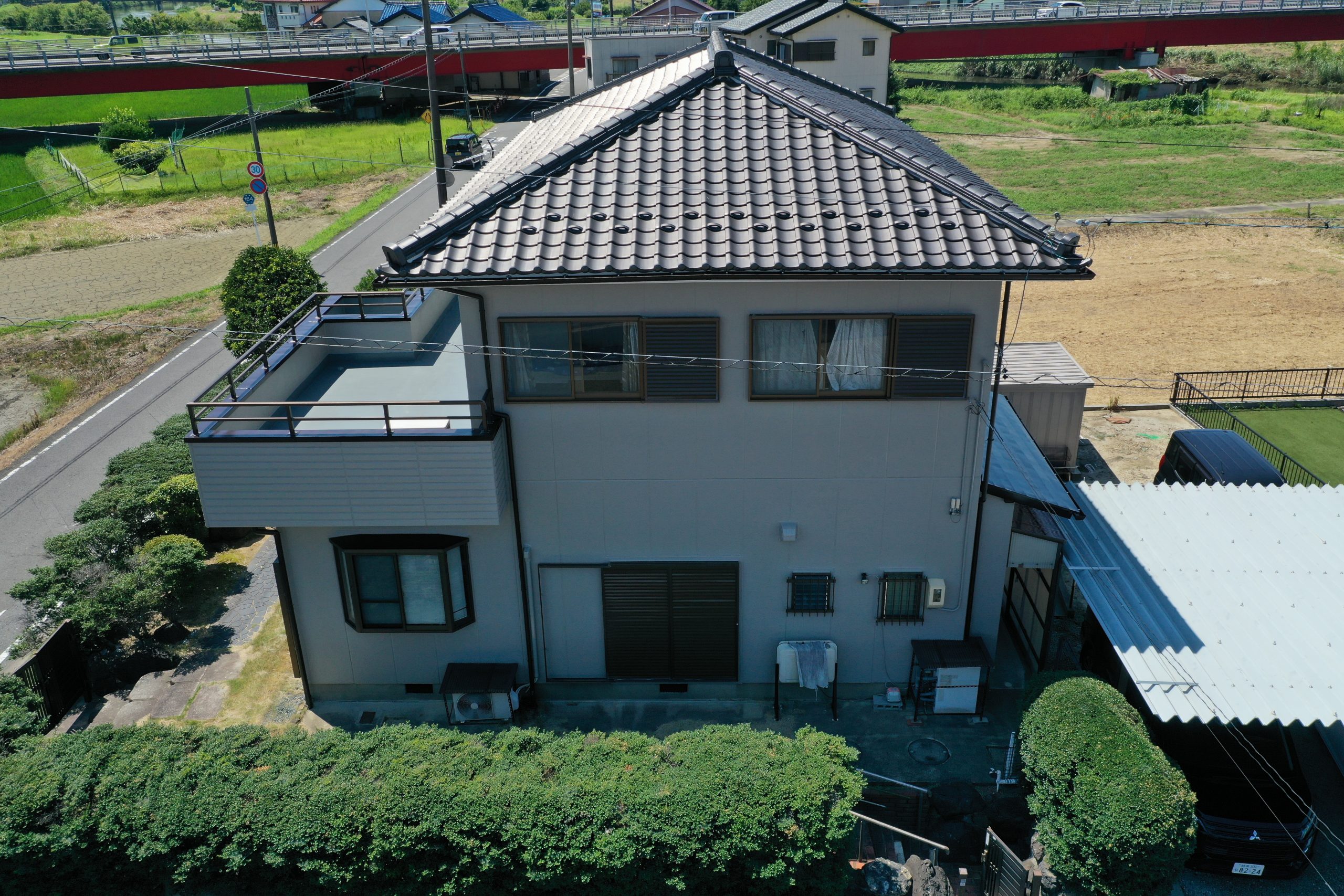 屋根外壁工事　ビフォーアフター