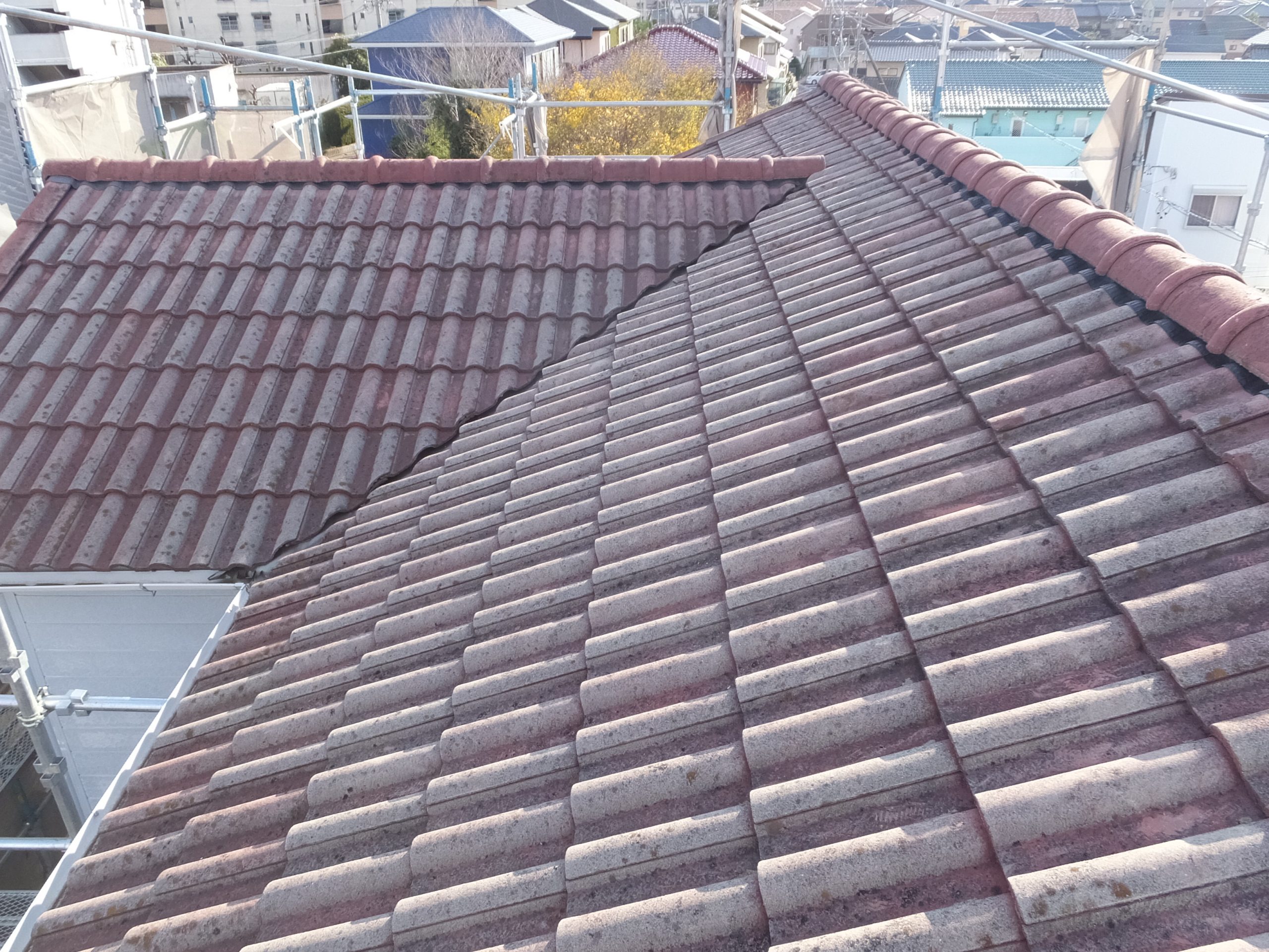 モニエル瓦の塗装工事　施工事例写真の紹介