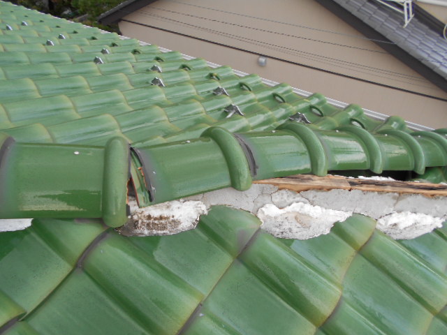 棟瓦屋根現場調査