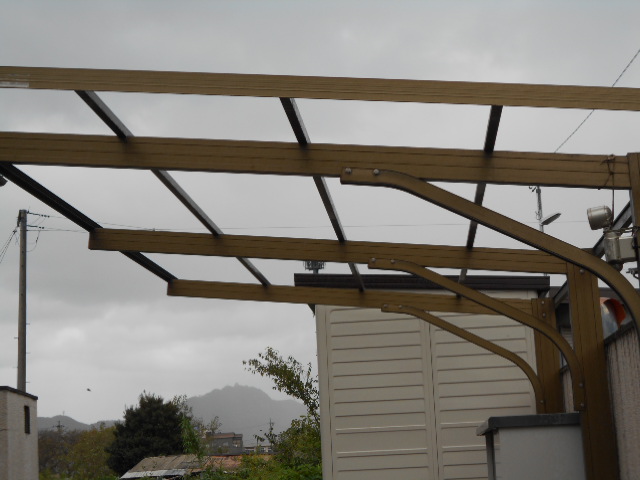 ポリカ飛散現場調査